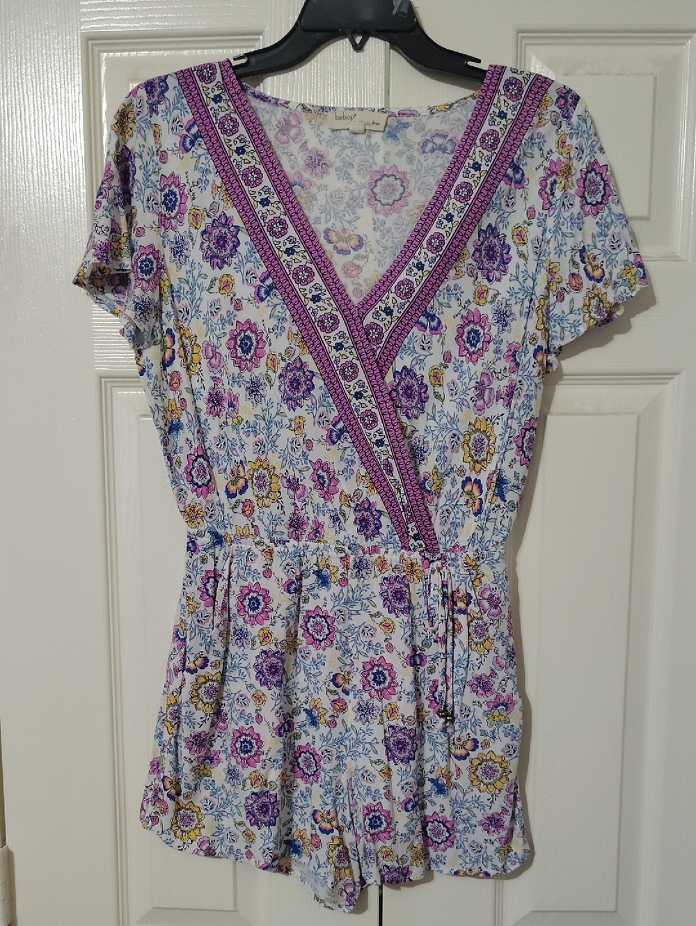 Floral V-Neck Short Romper in Purple and Yellow Size Small